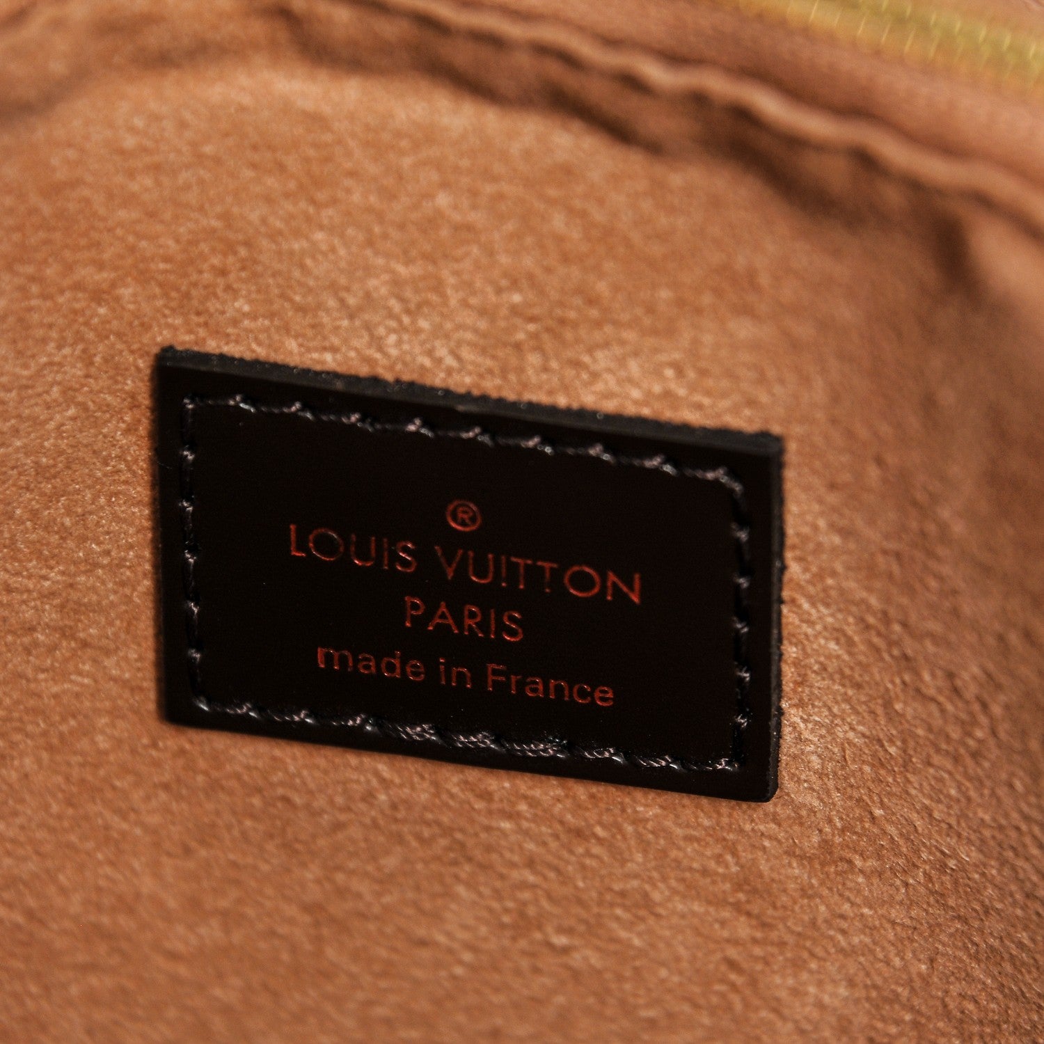 Louis Vuitton Damier Ebene Kensington 6 of 6