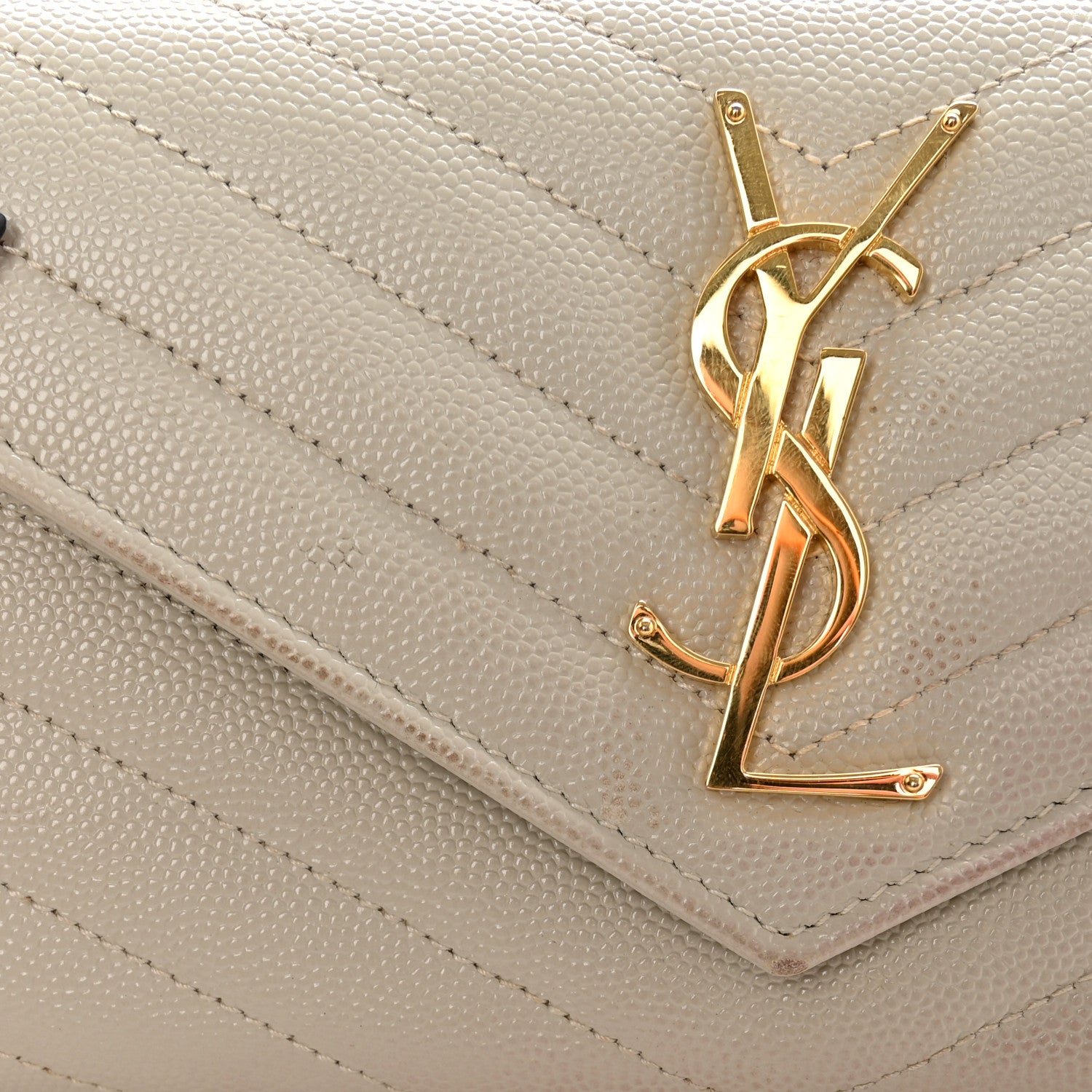 Saint Laurent Grain De Poudre Matelasse Chevron Monogram Flap Wallet Crema Soft 10 of 16