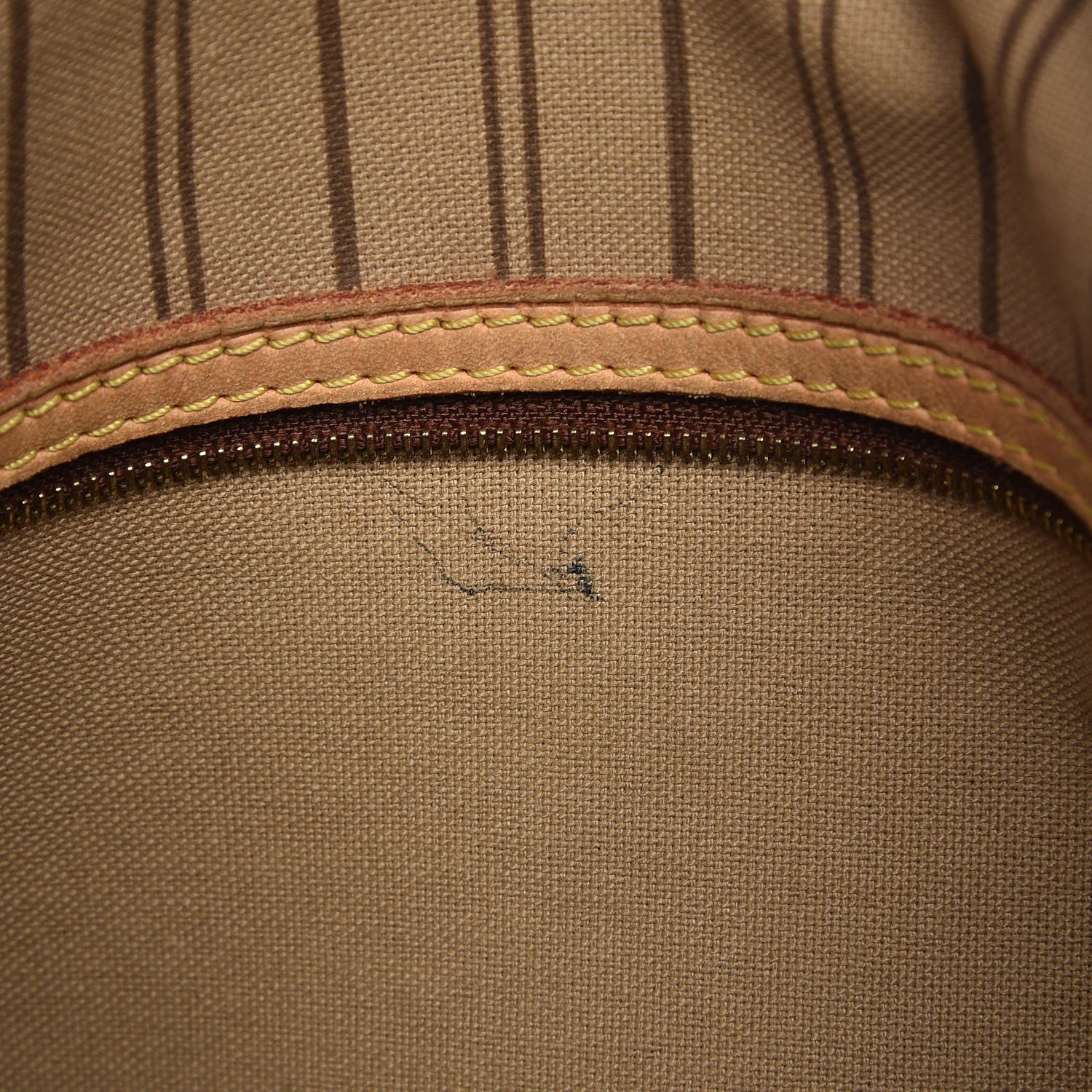 Louis Vuitton Monogram Delightful MM 8 of 16