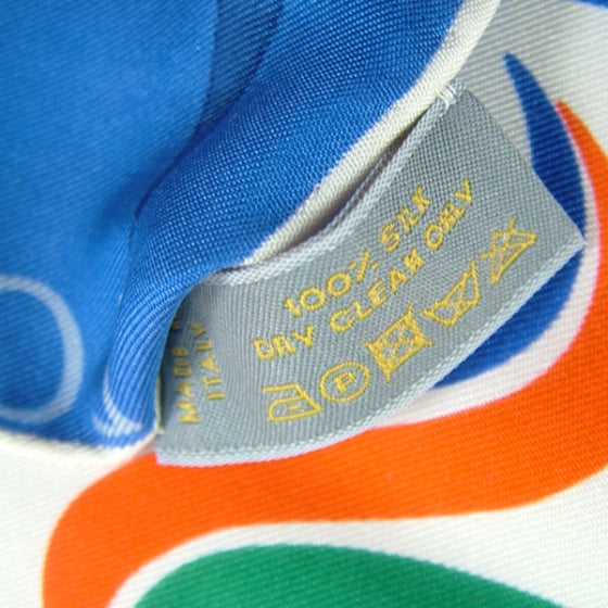 Silk Scarf Cup w/Compass Bag