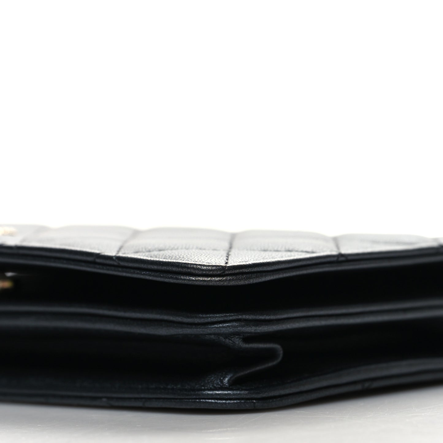 Iridescent Lambskin Quilted Pearl Wallet On Chain WOC Black