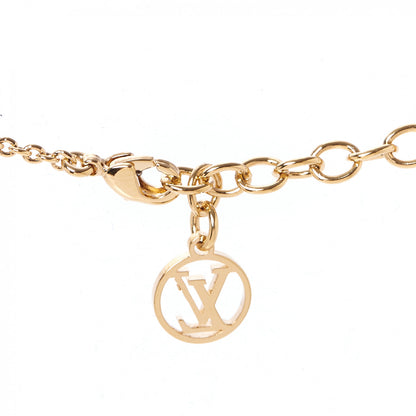 Louis Vuitton Essential V Necklace Gold 5 of 7