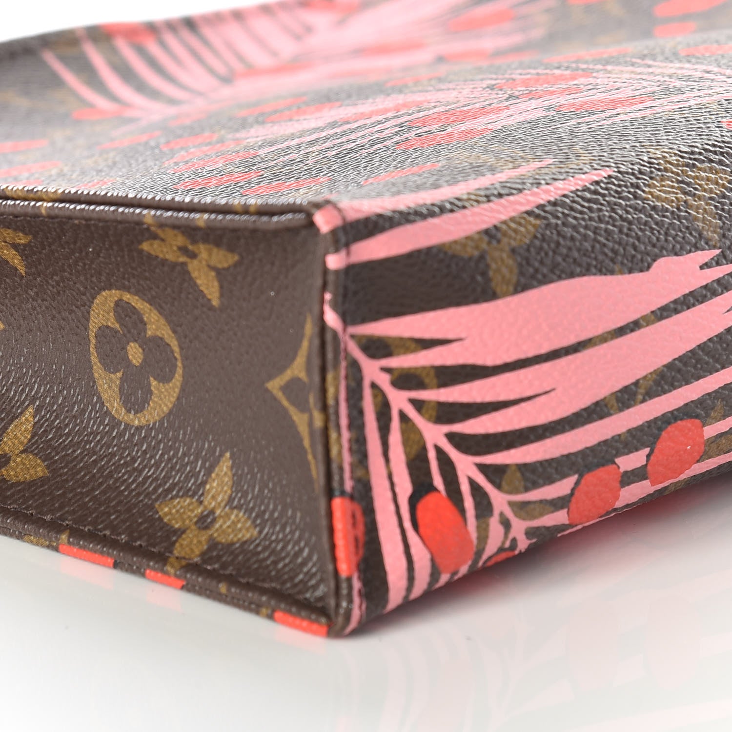 Louis Vuitton Monogram Jungle Dots Toiletry Pouch 26 Sugar Pink Poppy 12 of 19