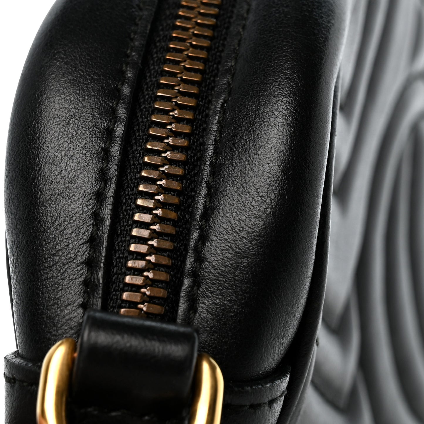 Calfskin Matelasse Small GG Marmont Chain Shoulder Bag Black