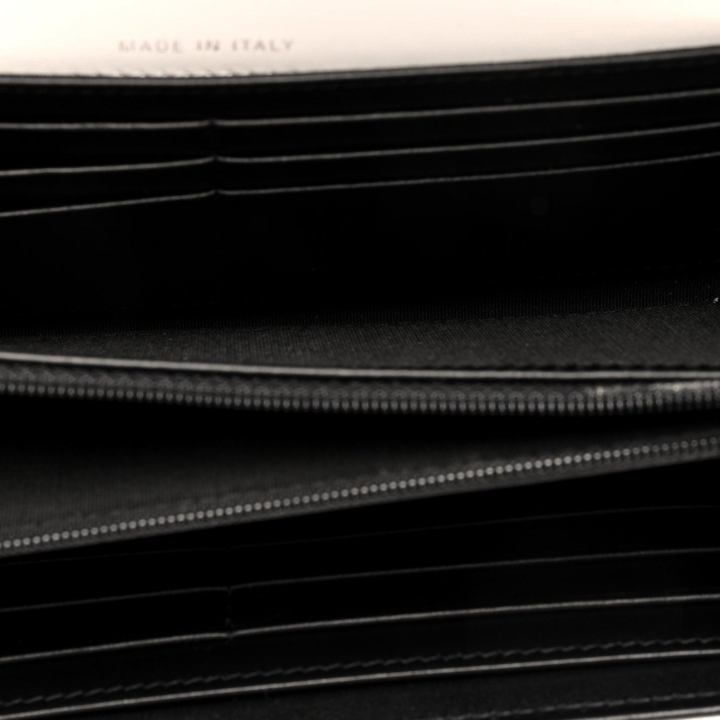 Lambskin Quilted Chanel 19 Flap Wallet White Black