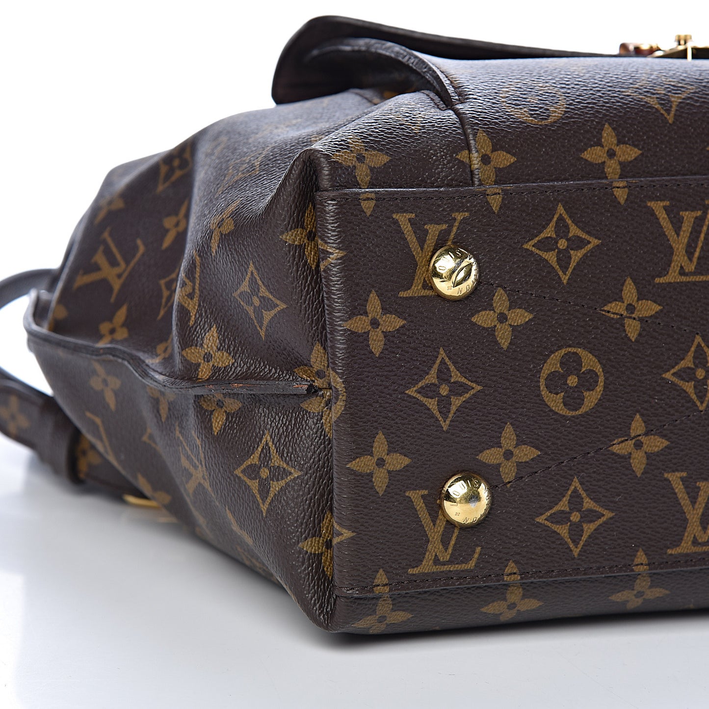 Monogram Metis