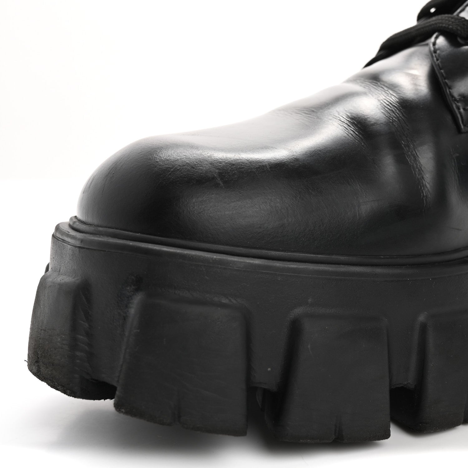Prada Spazzolato Rois Re-Nylon Metal Triangle Logo Monolith Pouch Pocket 55mm Boots 41 Black 9 of 12