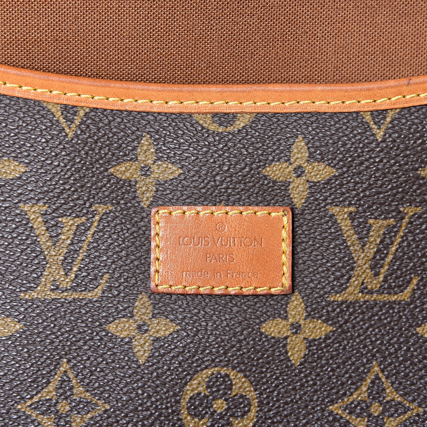 Monogram Saumur 35