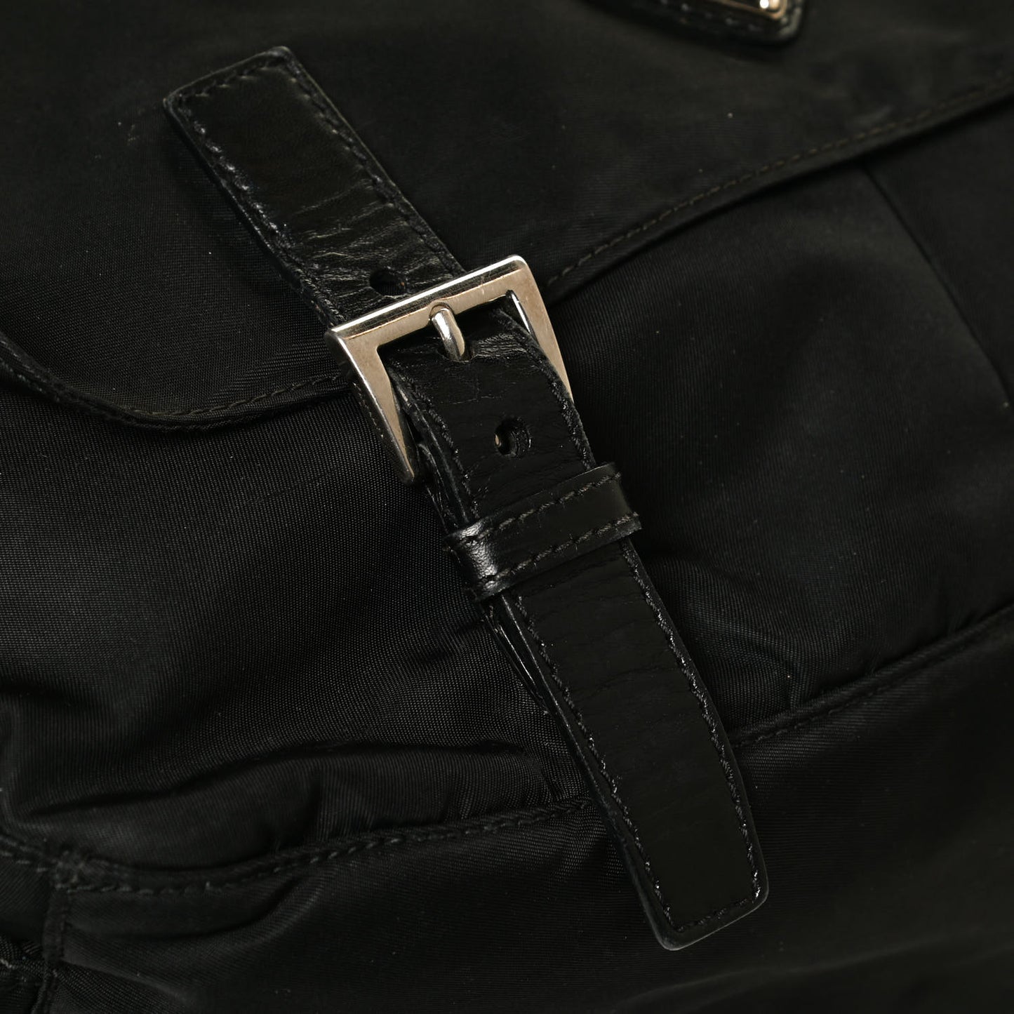 Tessuto Nylon Vela Messenger Bag Black