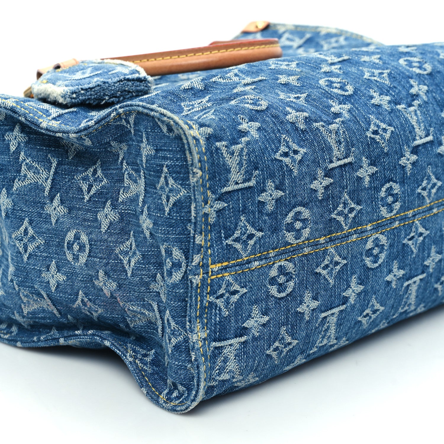 Louis Vuitton Monogram Denim Onthego MM Blue 8 of 11