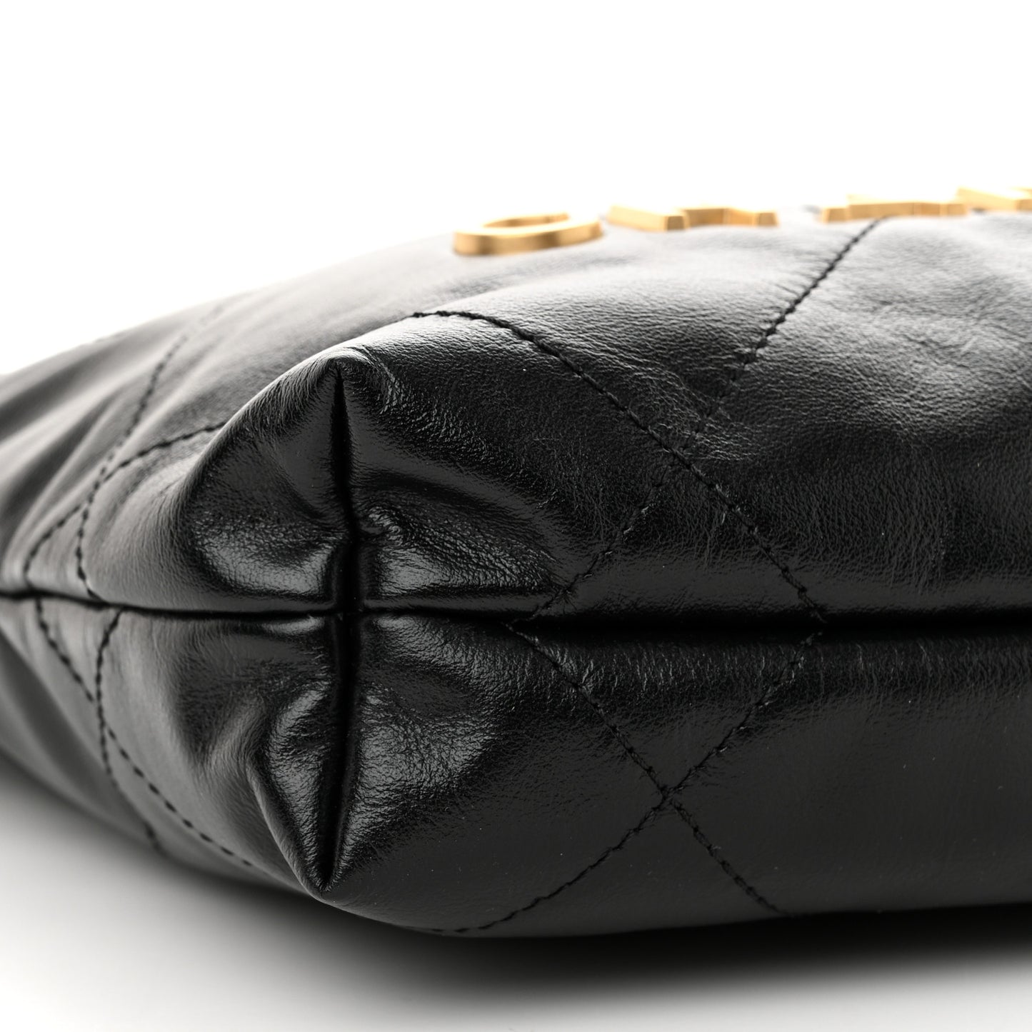 Shiny Calfskin Quilted Mini Chanel 22 Black
