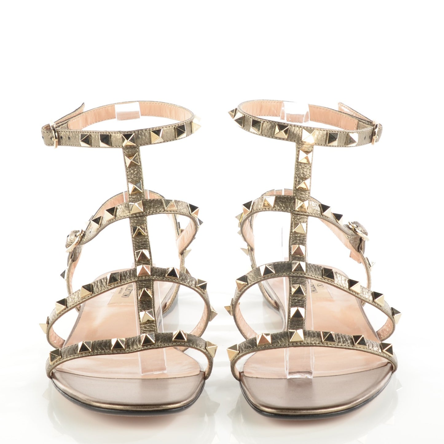 Metallic Pebbled Calfskin Rockstud Gladiator Flat Sandals 38.5 Sasso