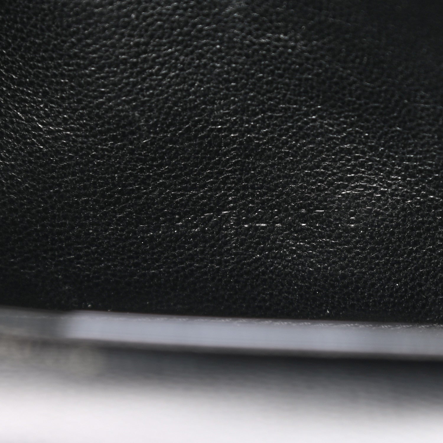 Saint Laurent Grain De Poudre Matelasse Chevron Monogram Chain Wallet Black 8 of 12