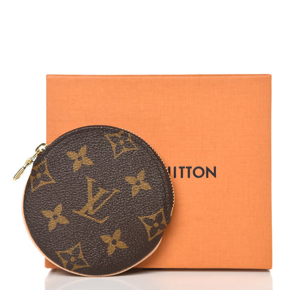 Louis Vuitton Monogram Round Coin Purse 8 of 8