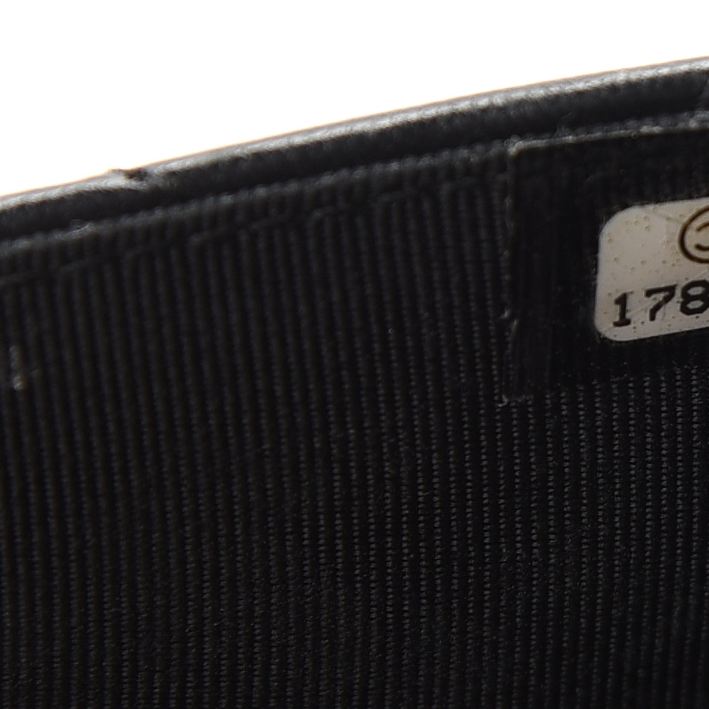 Lambskin Quilted Wallet On Chain WOC Black