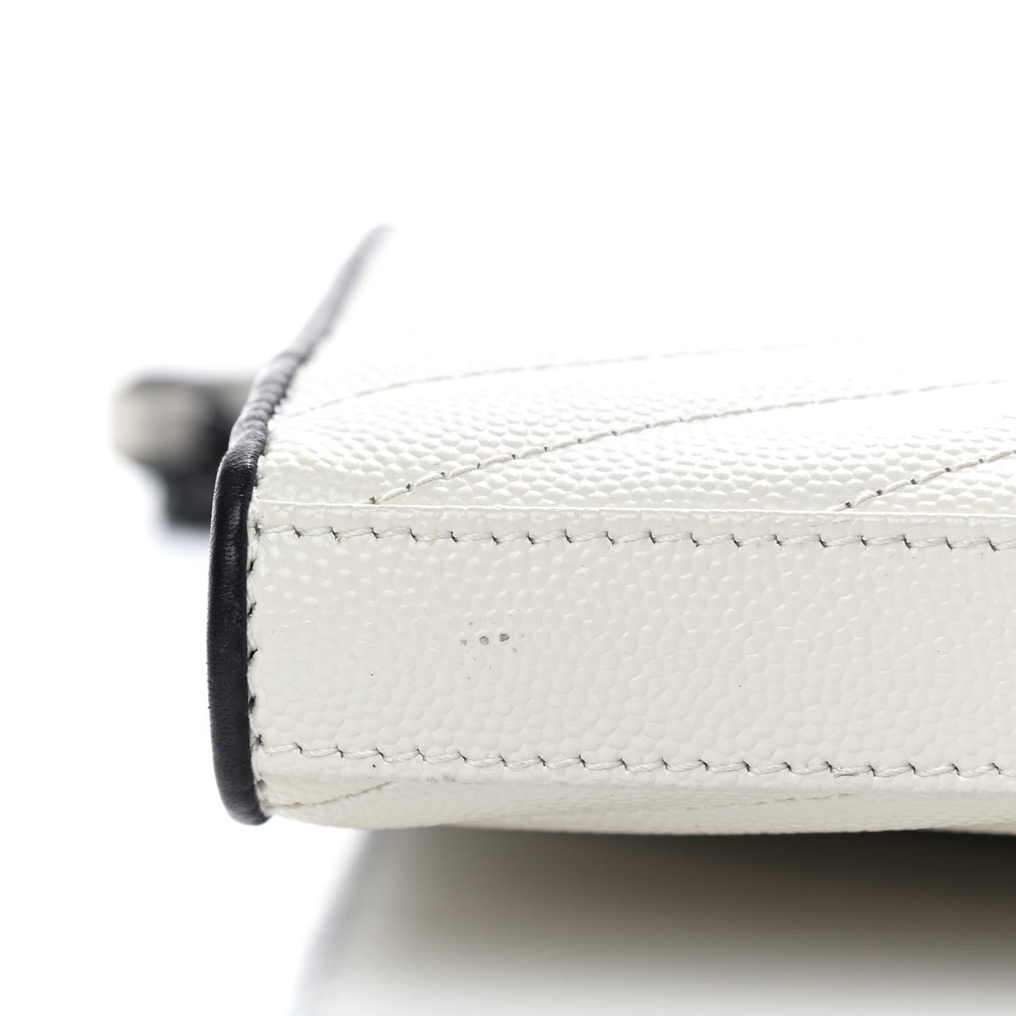 Grain De Poudre Matelasse Monogram Chain Wallet White Black