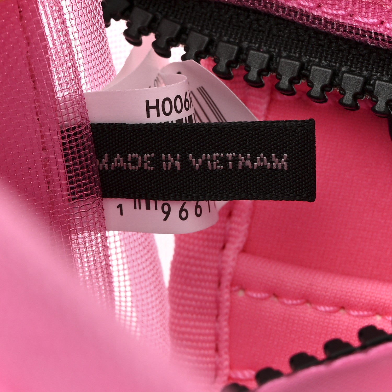 Marc Jacobs Nylon Large The Mesh Tote Bag Pink 7 of 12