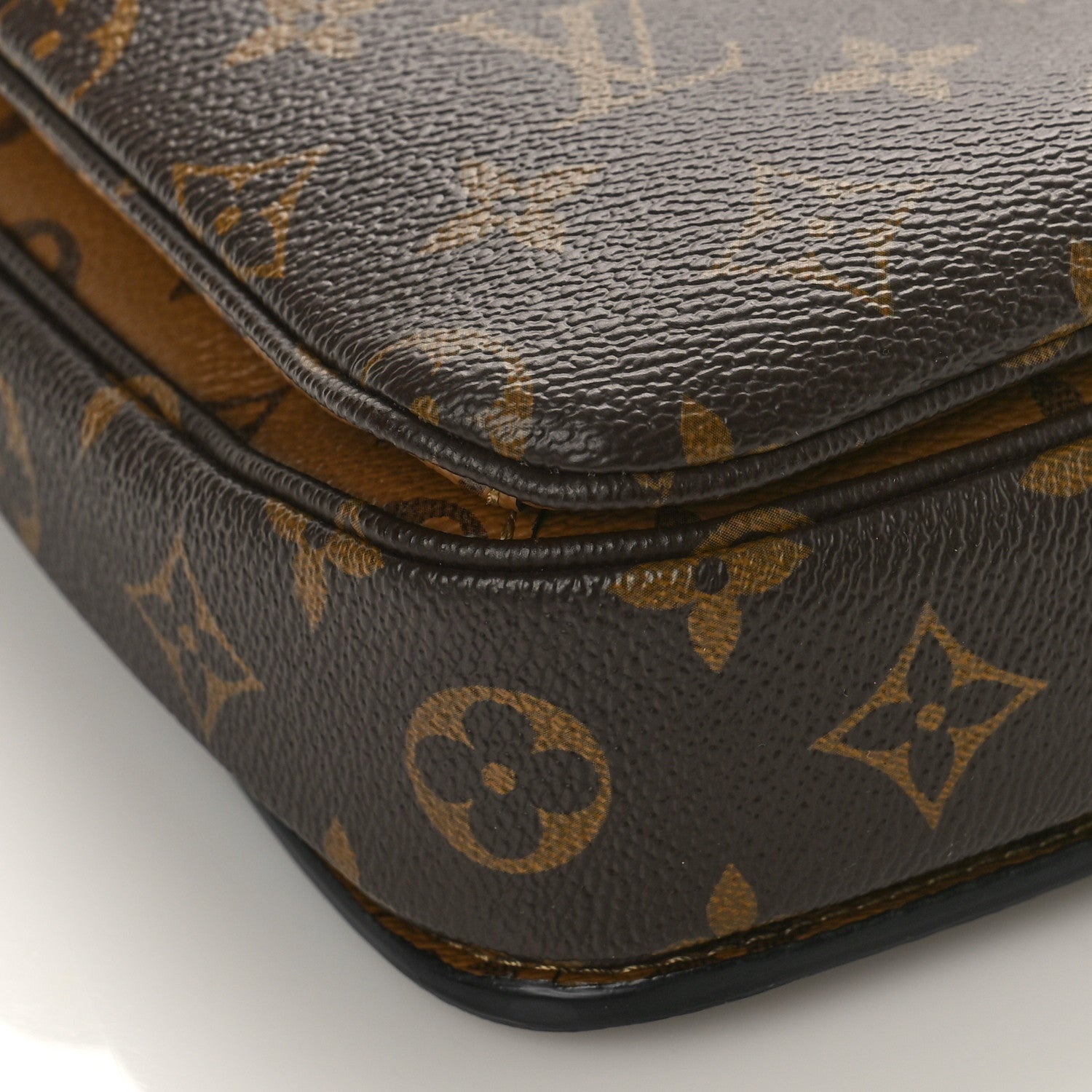 Louis Vuitton Reverse Monogram Pochette Metis 7 of 8