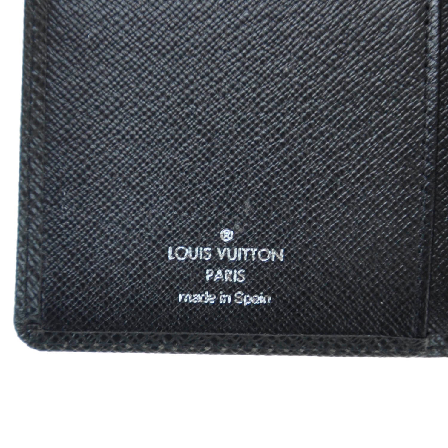 Louis Vuitton Taiga Pocket Agenda Cover 5 of 7