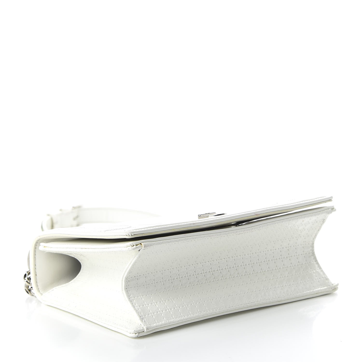 Christian Dior Patent Micro-Cannage Small Diorama Flap Bag White 4 of 9
