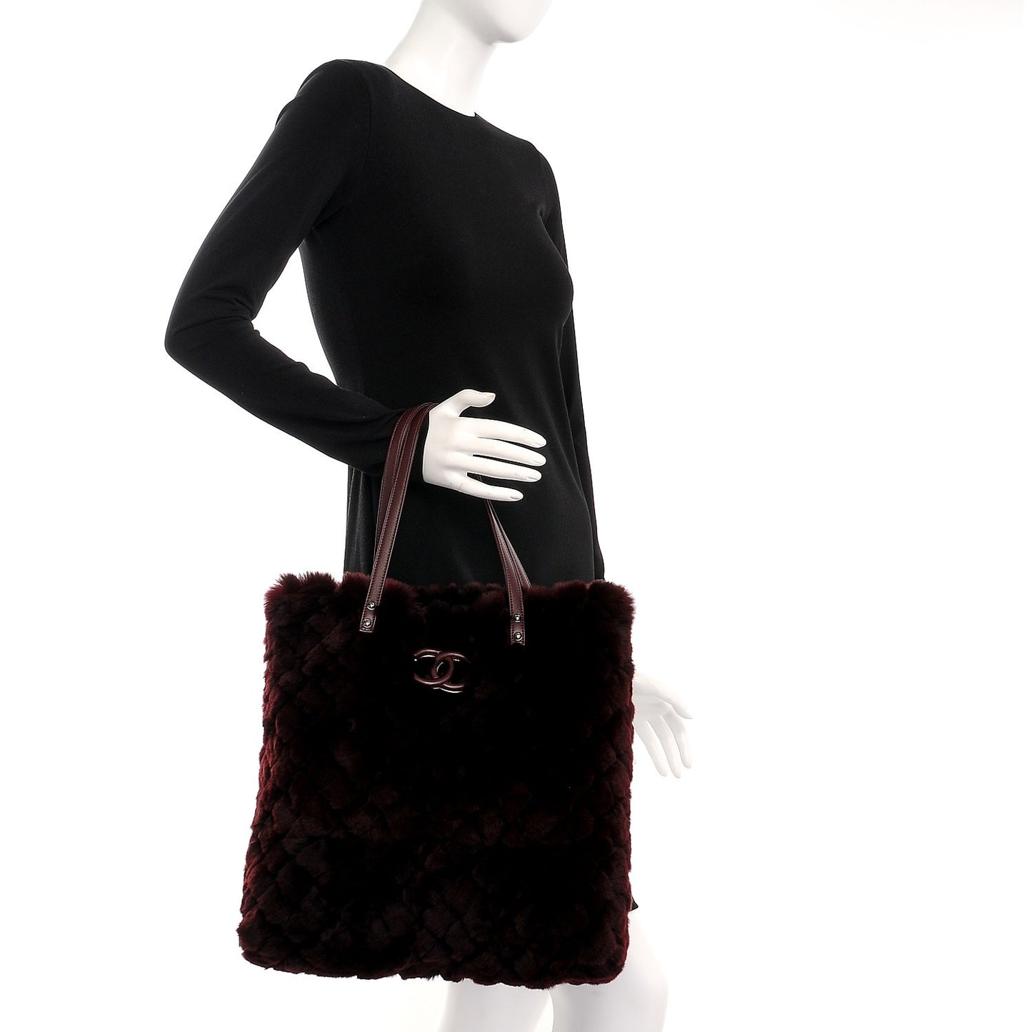 Rabbit Fur Quilted Pattern Shopping Tote Burgundy