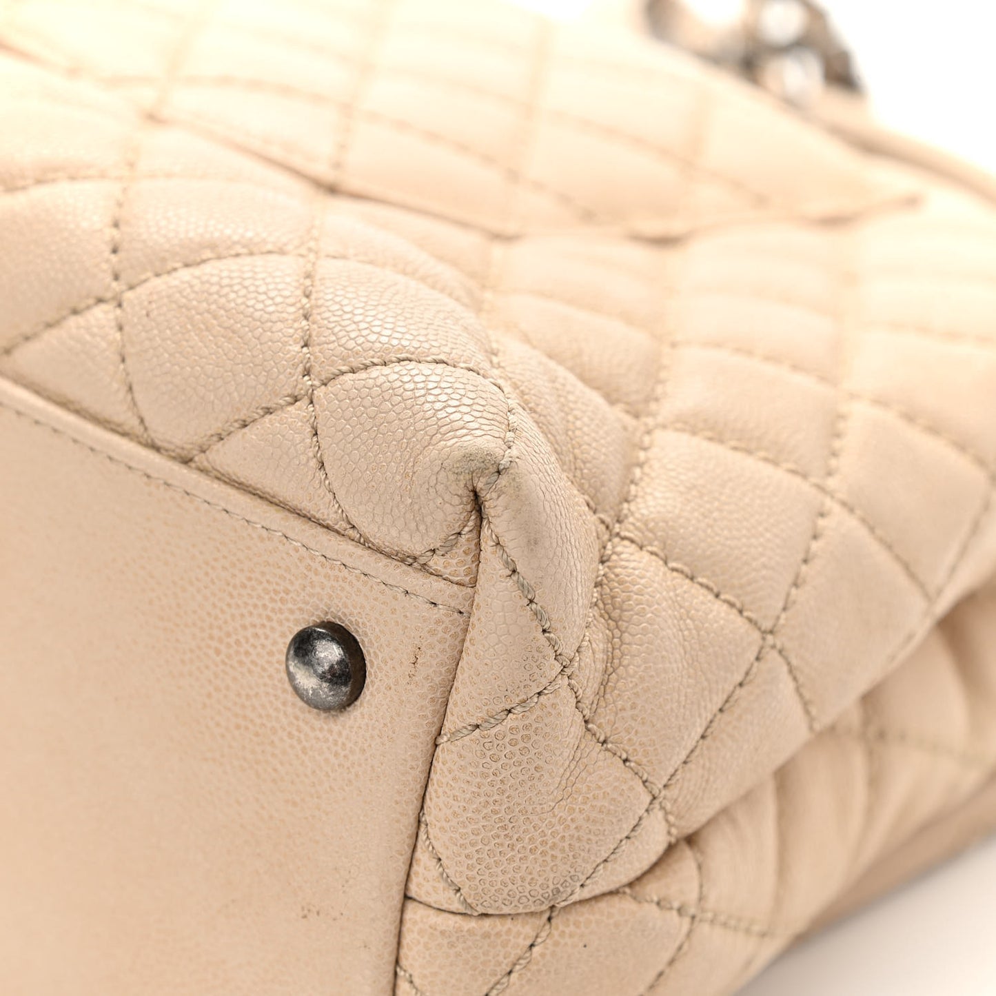 Caviar Quilted Medium Coco Handle Flap Light Beige