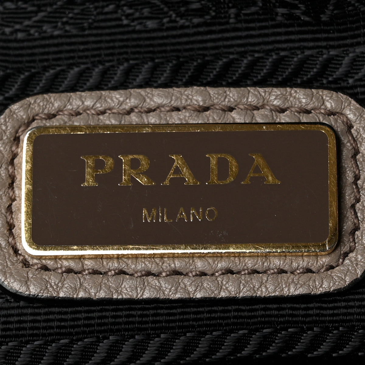 Vitello Phenix Camera Bag Argilla