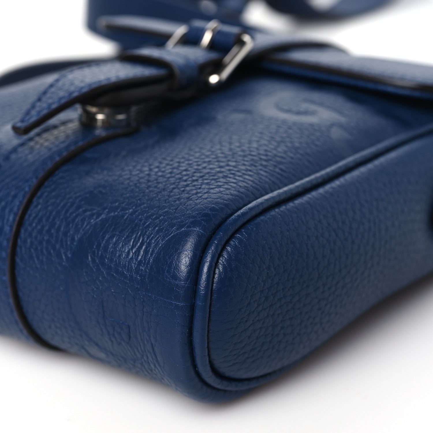Gucci Piuma Calfskin Jumbo GG Embossed Small Messenger Bag Royale 10 of 11