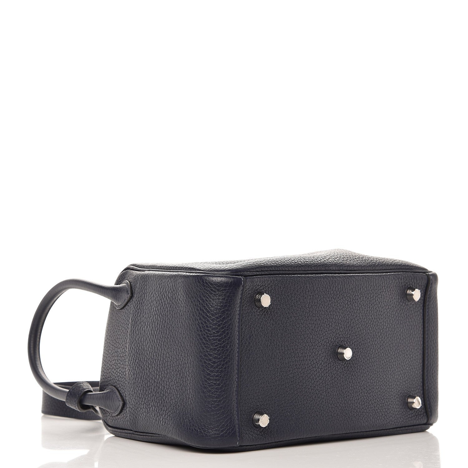 Hermes Taurillon Clemence Lindy 26 Bleu Nuit 4 of 8