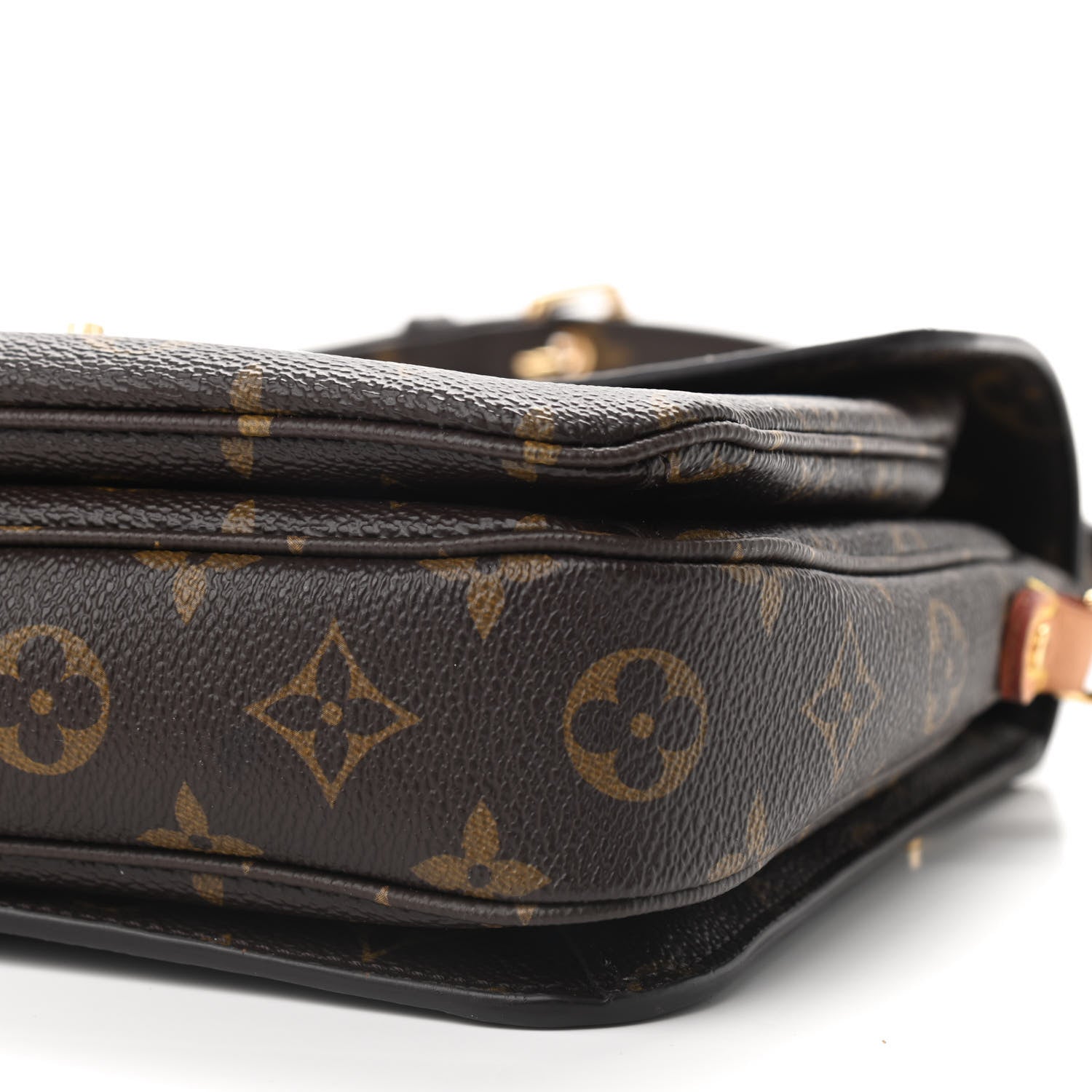 Louis Vuitton Monogram Pochette Metis 8 of 8