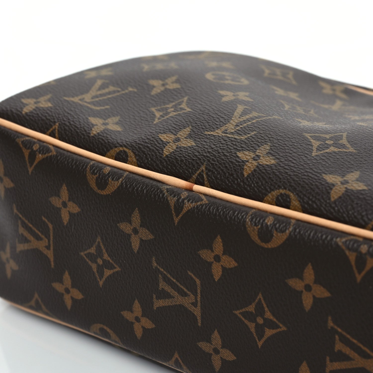 Louis Vuitton Monogram Toiletry Bag 25 8 of 8
