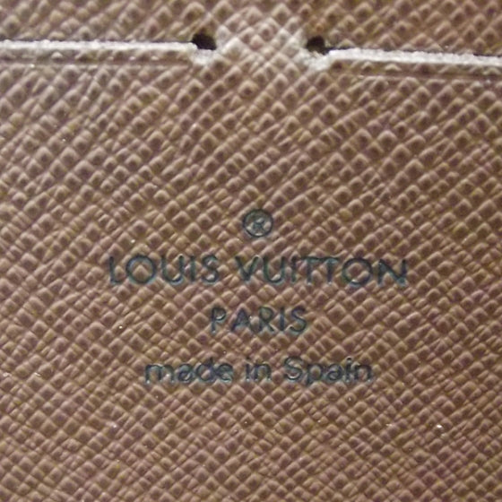 Louis Vuitton Monogram Zippy Wallet 6 of 7