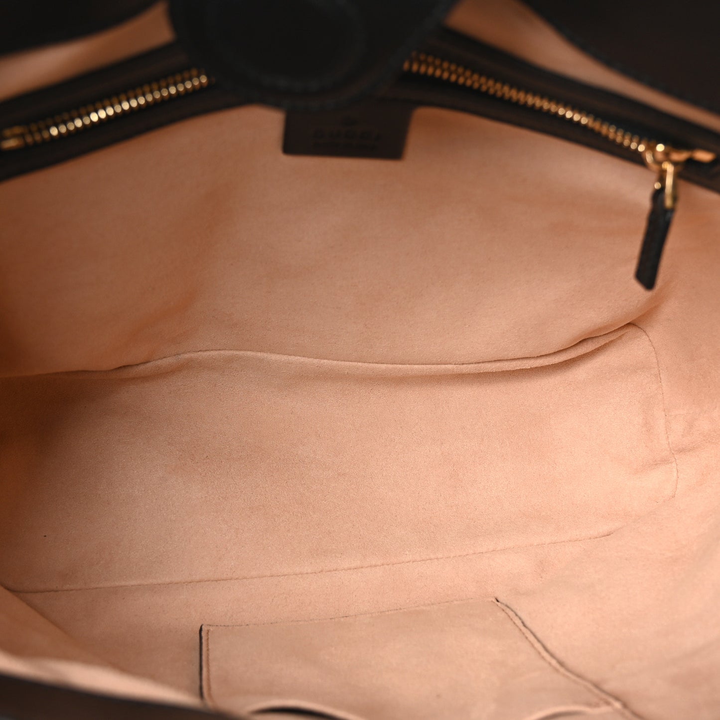 Soft GG Supreme Monogram Bees Small Crossbody Tote Beige Oro Black