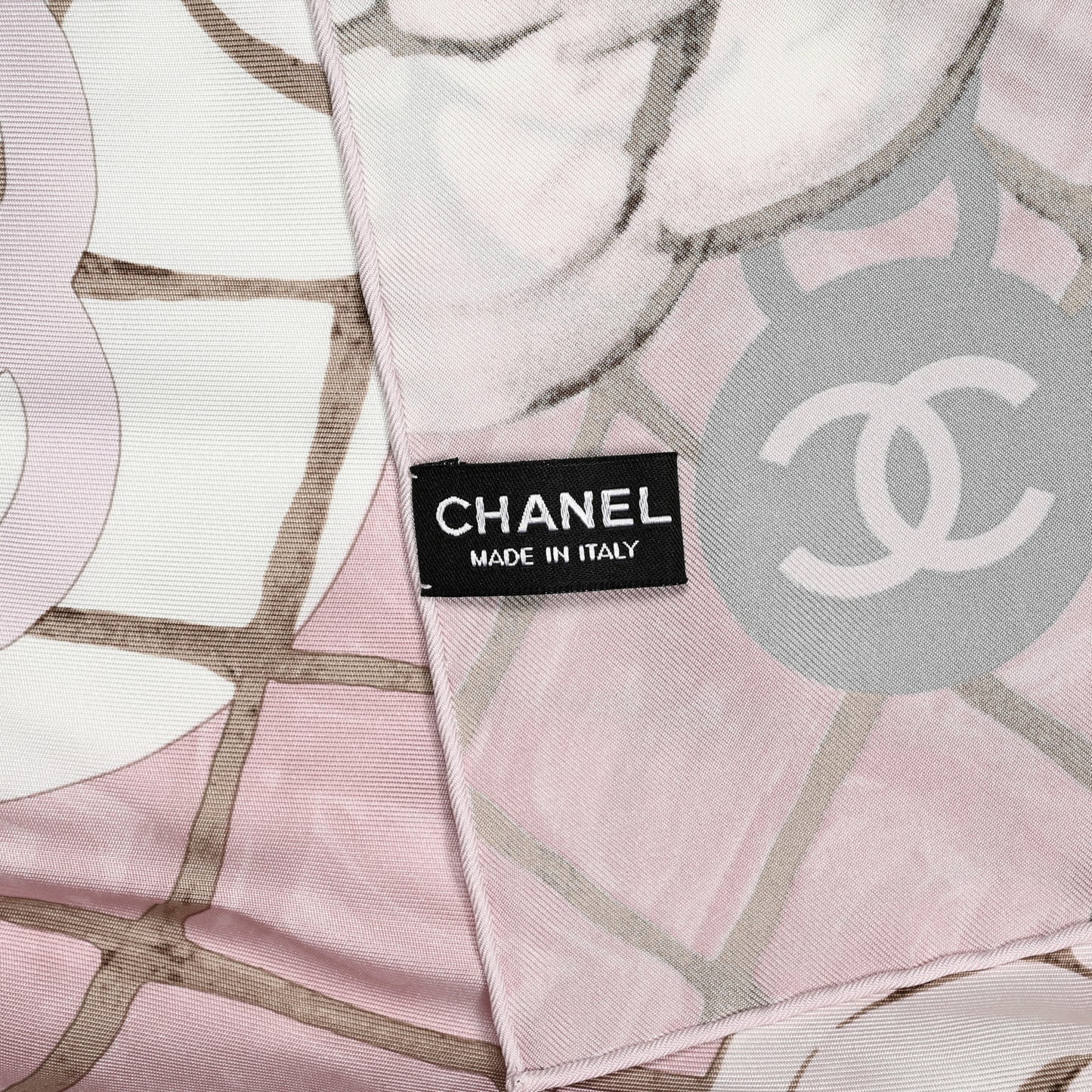Silk CC Logo Camellia Scarf White Pink