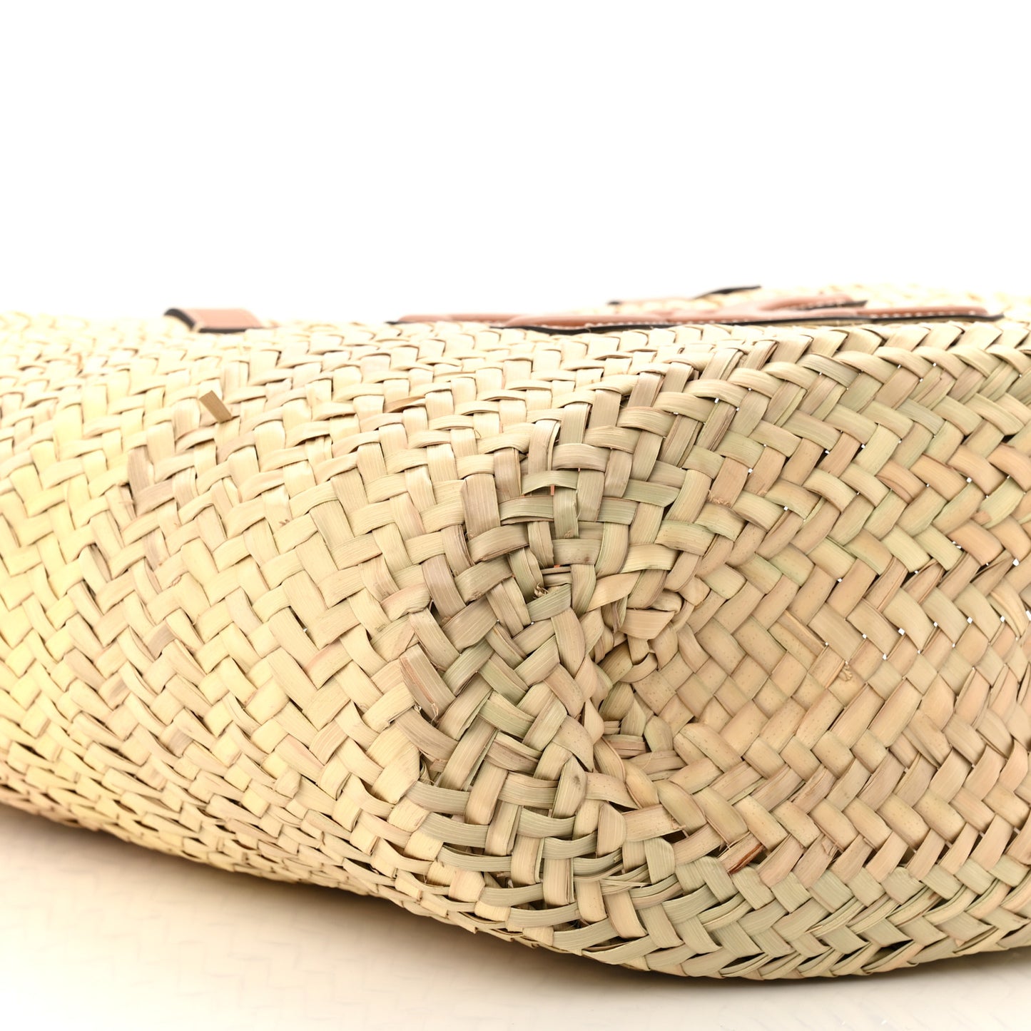Raffia Calfskin Triomphe Medium Panier Tan