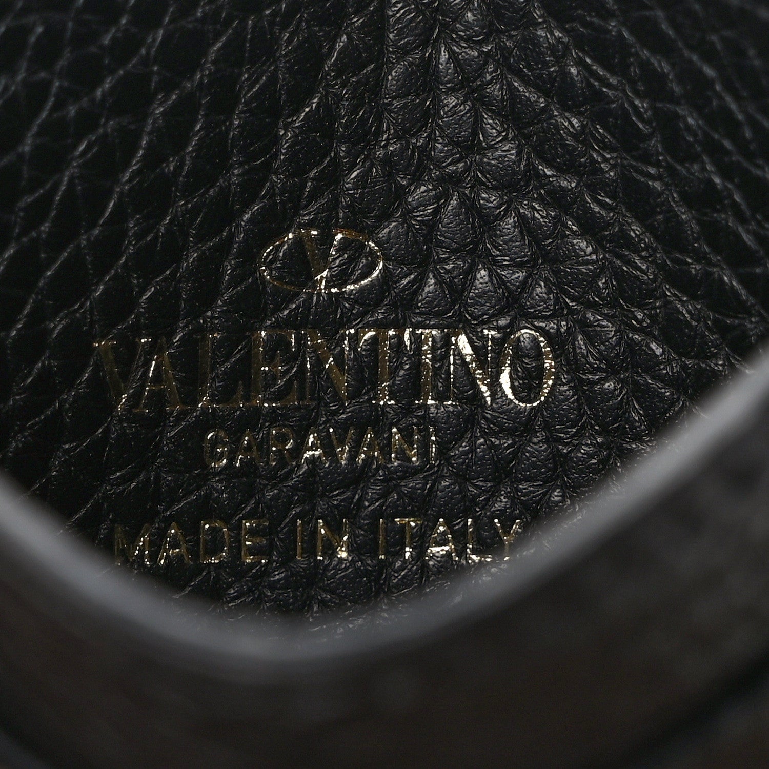 Valentino Garavani Pebbled Calfskin Rockstud Card Holder Black 6 of 6