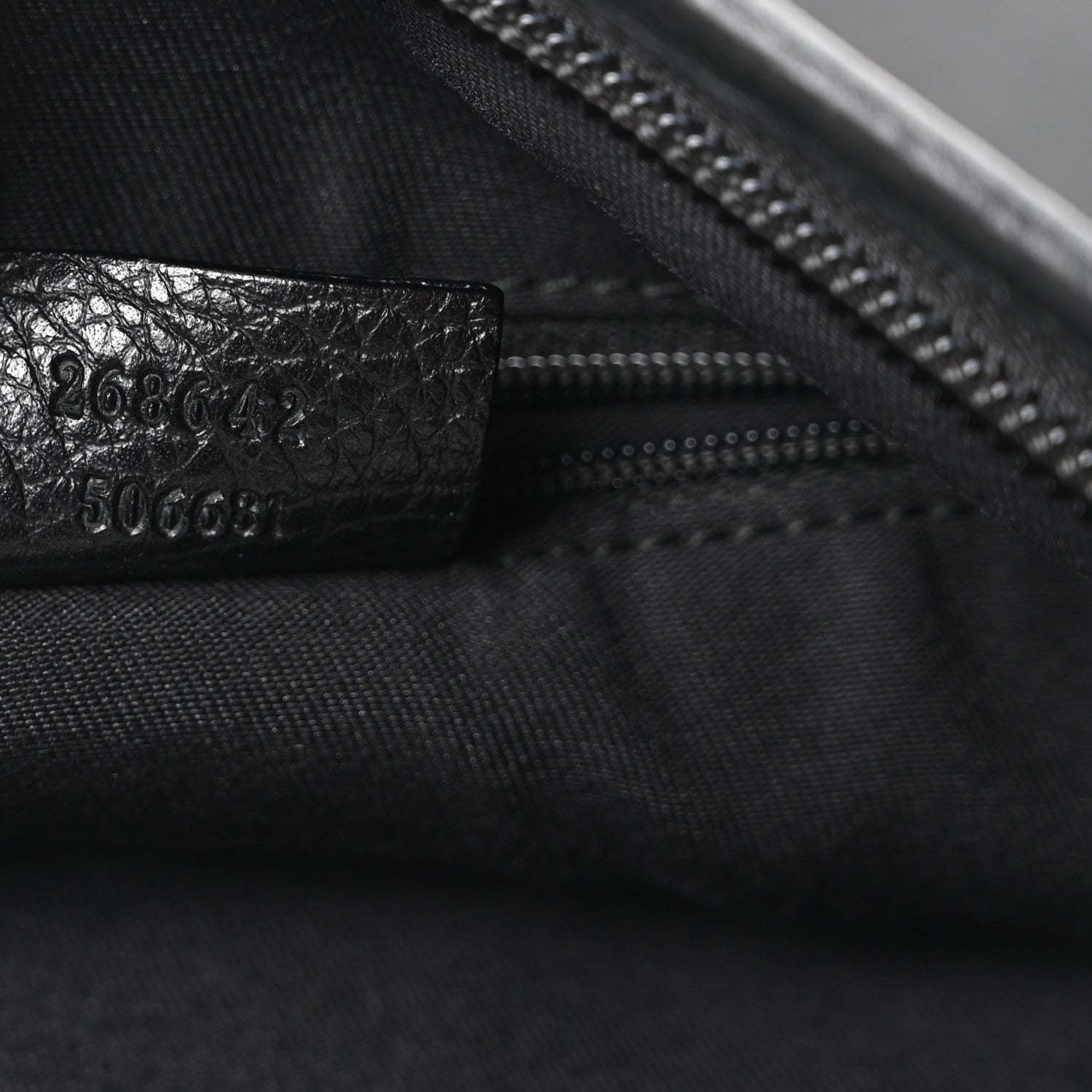 Gucci Nylon Monogram Abbey Messenger Bag Black 7 of 10