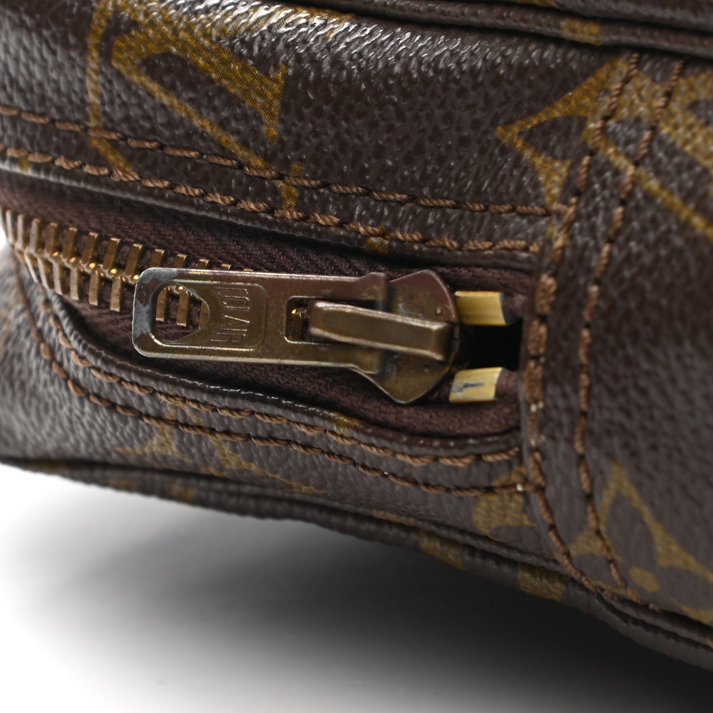 Monogram Trousse Toilette 23