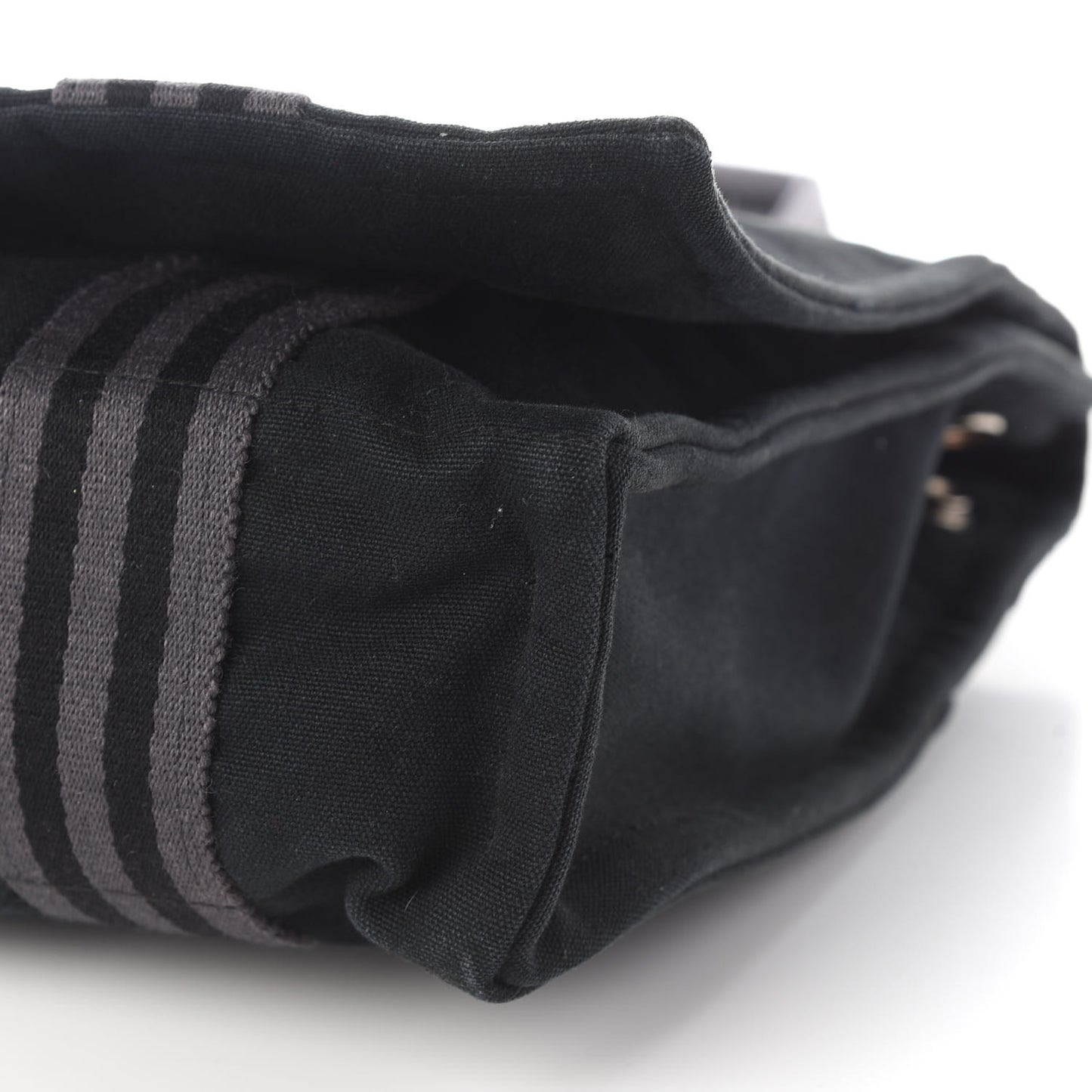 Canvas Herline Messenger Bag Black