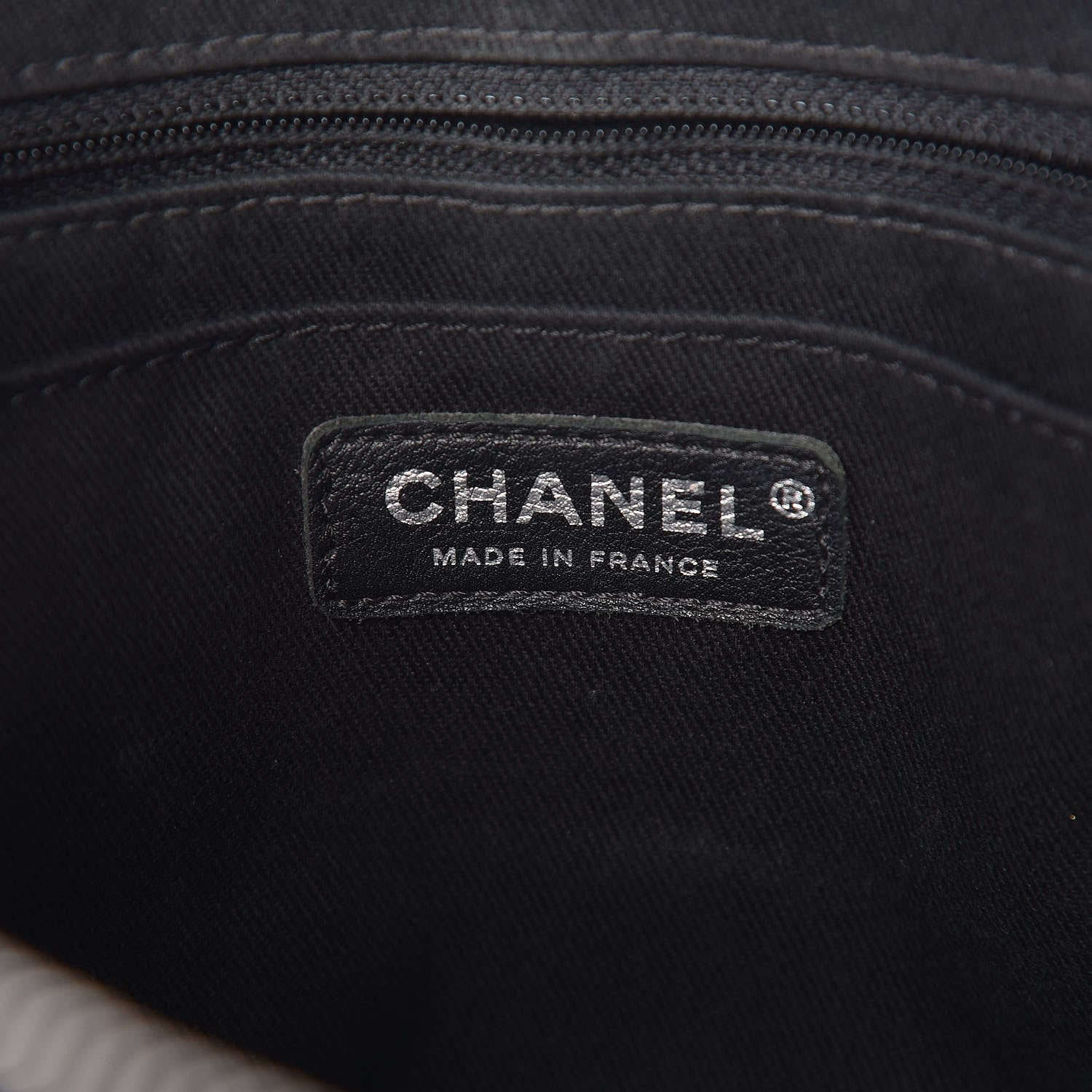 Chanel Grained Vegetal Calfskin Small Urban Shopping Tote Black 7 of 11