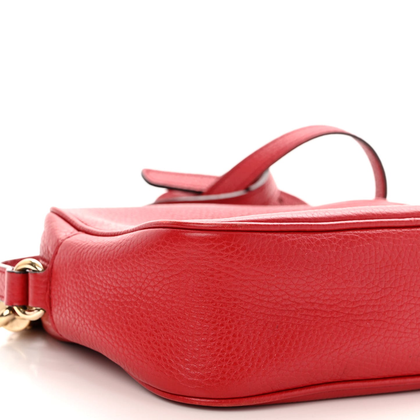 Pebbled Calfskin Small Soho Disco Bag Tabasco Red