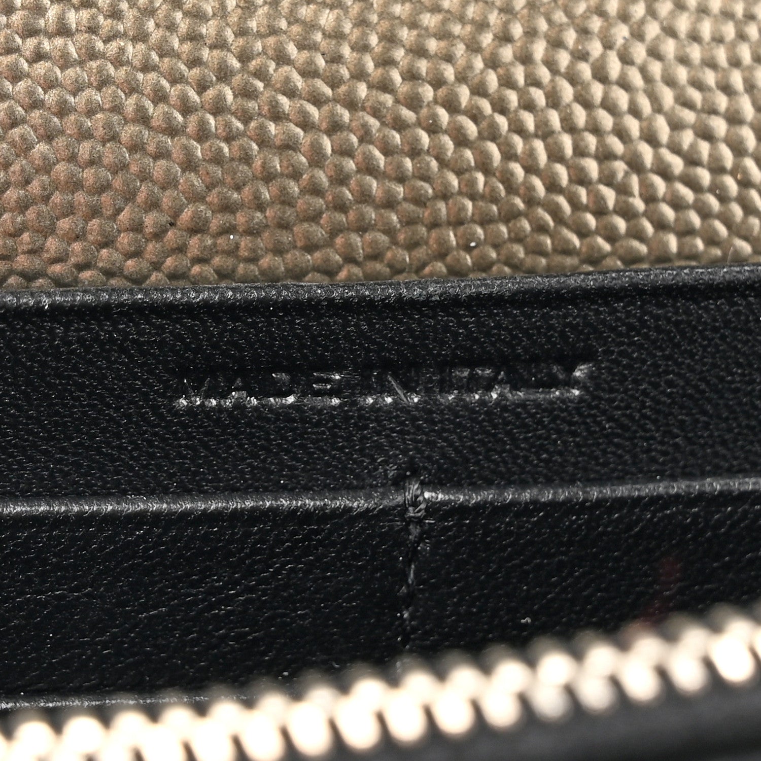 Saint Laurent Metallic Grain De Poudre Matelasse Chevron Monogram Chain Wallet Piombo 7 of 12