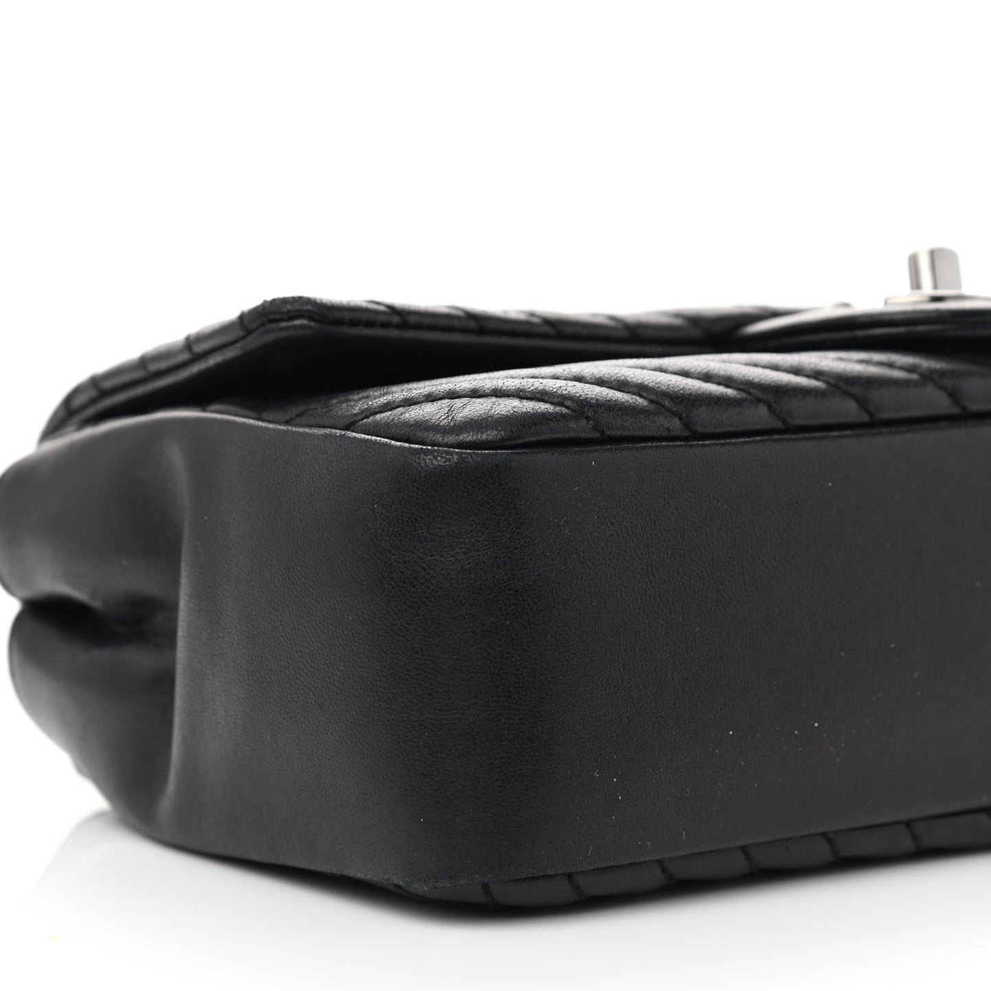 Lambskin Small CC Crossing Flap Black