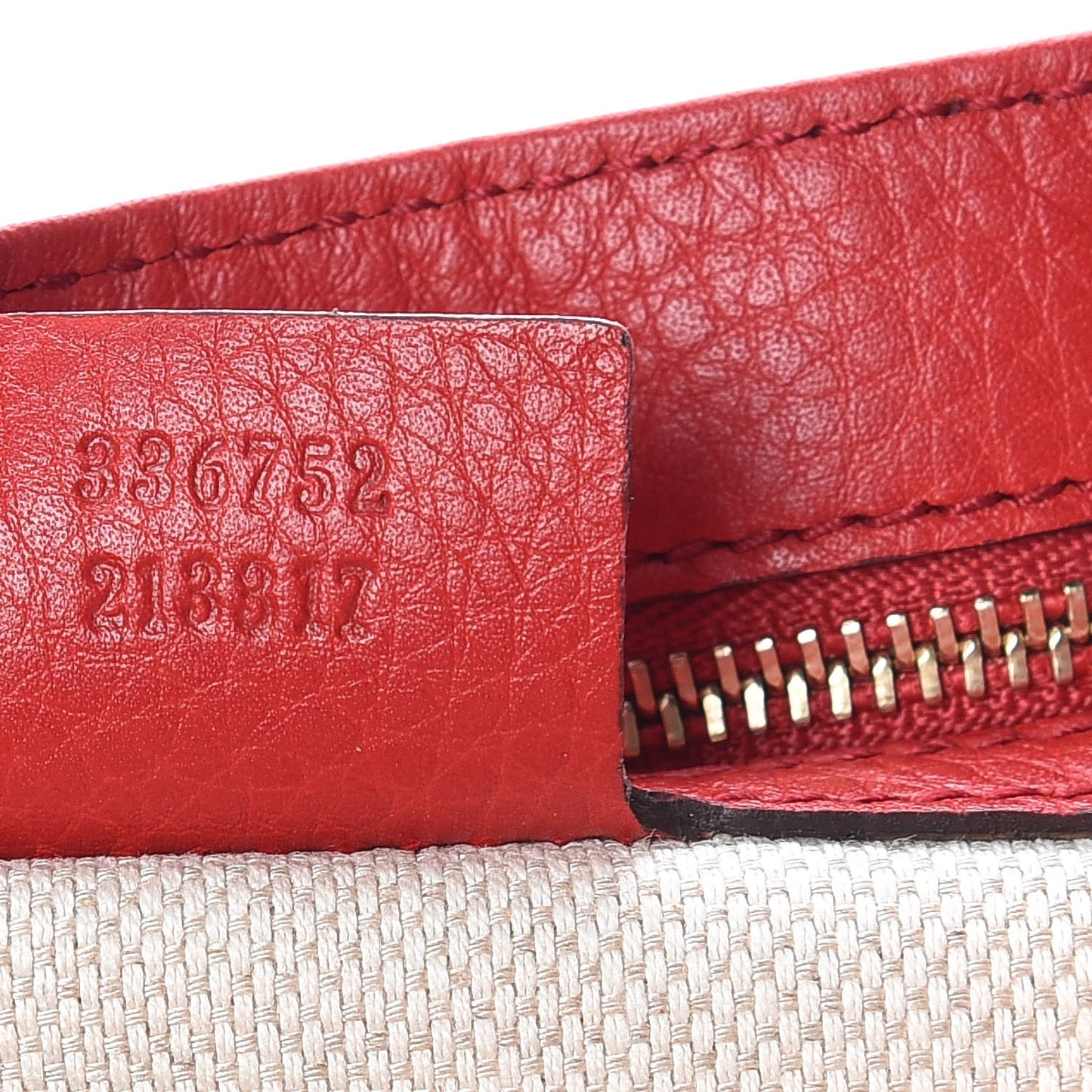 Pebbled Calfskin Medium Soho Flap Crossbody Tabasco Red