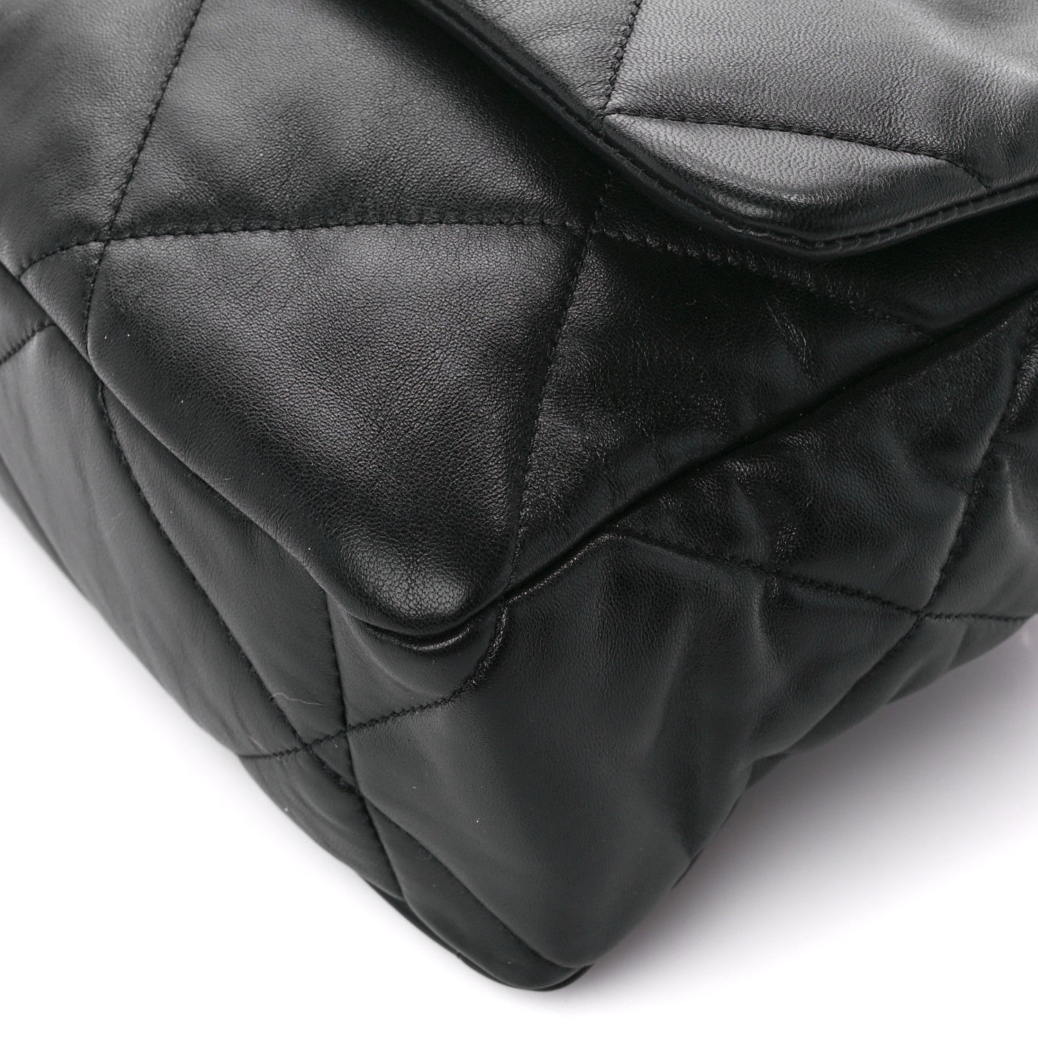 Chanel Lambskin Quilted Medium Chanel 19 Flap Black 10 of 11