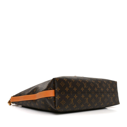 Louis Vuitton Monogram Vagabond Hobo 4 of 9