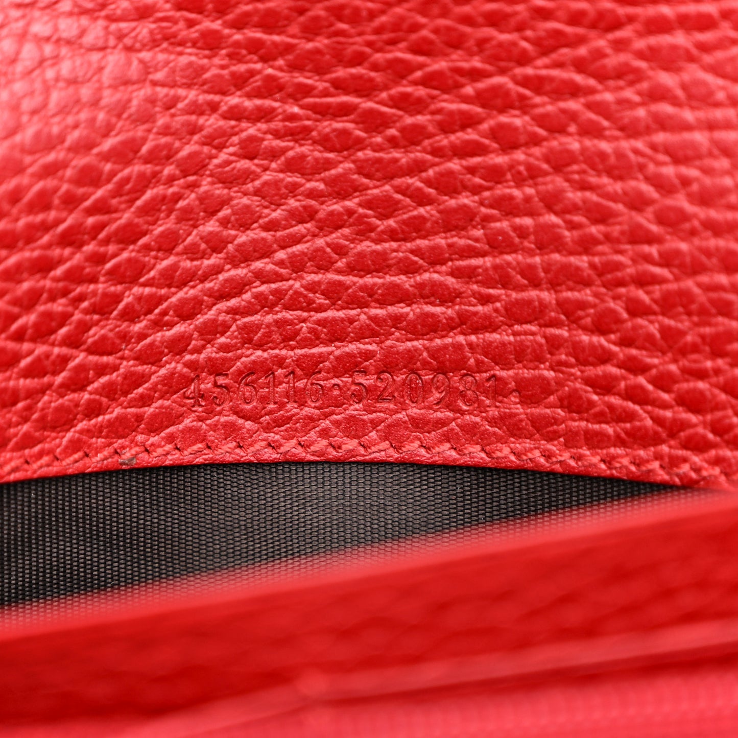 Dollar Calfskin GG Marmont Continental Wallet Hibiscus Red