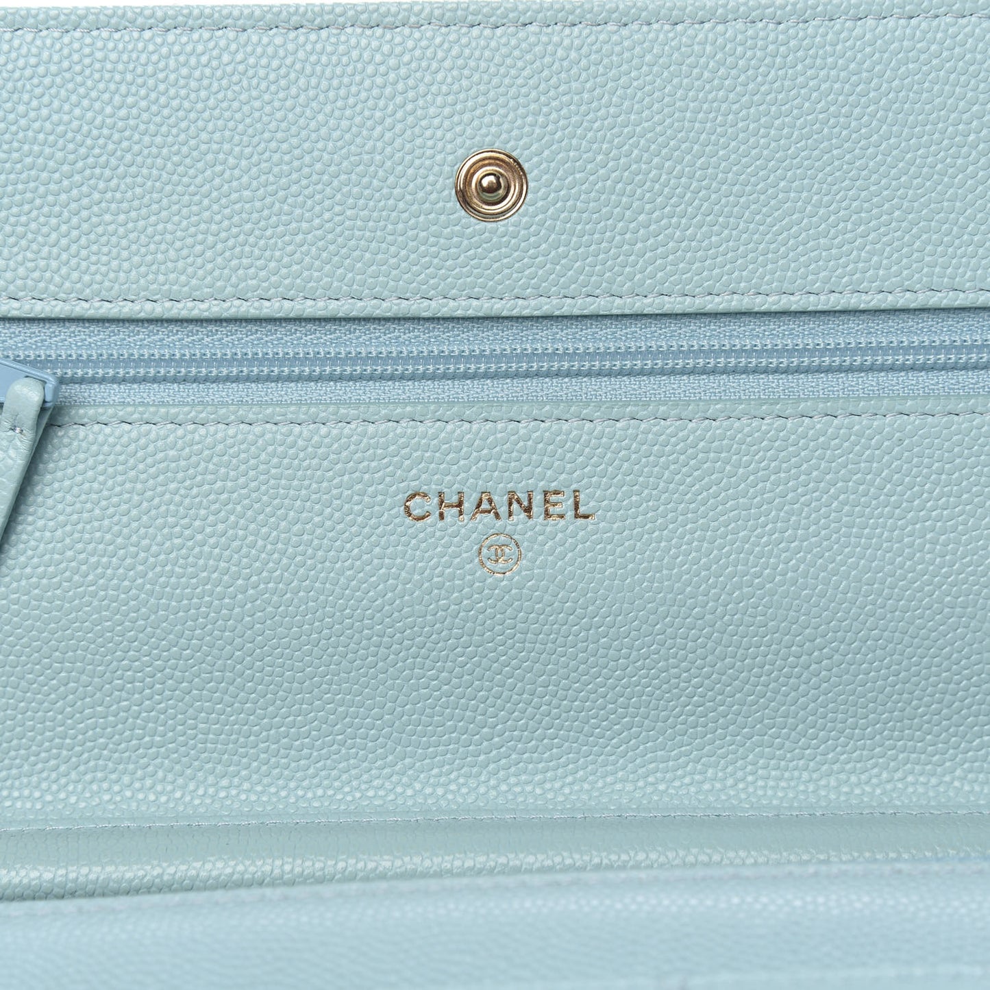 Caviar Quilted Wallet On Chain WOC Light Blue