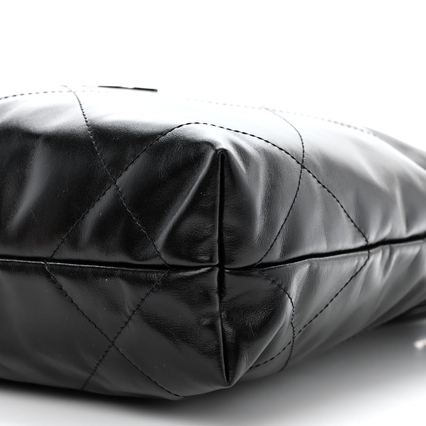 Shiny Calfskin Quilted Small Chanel 22 So Black