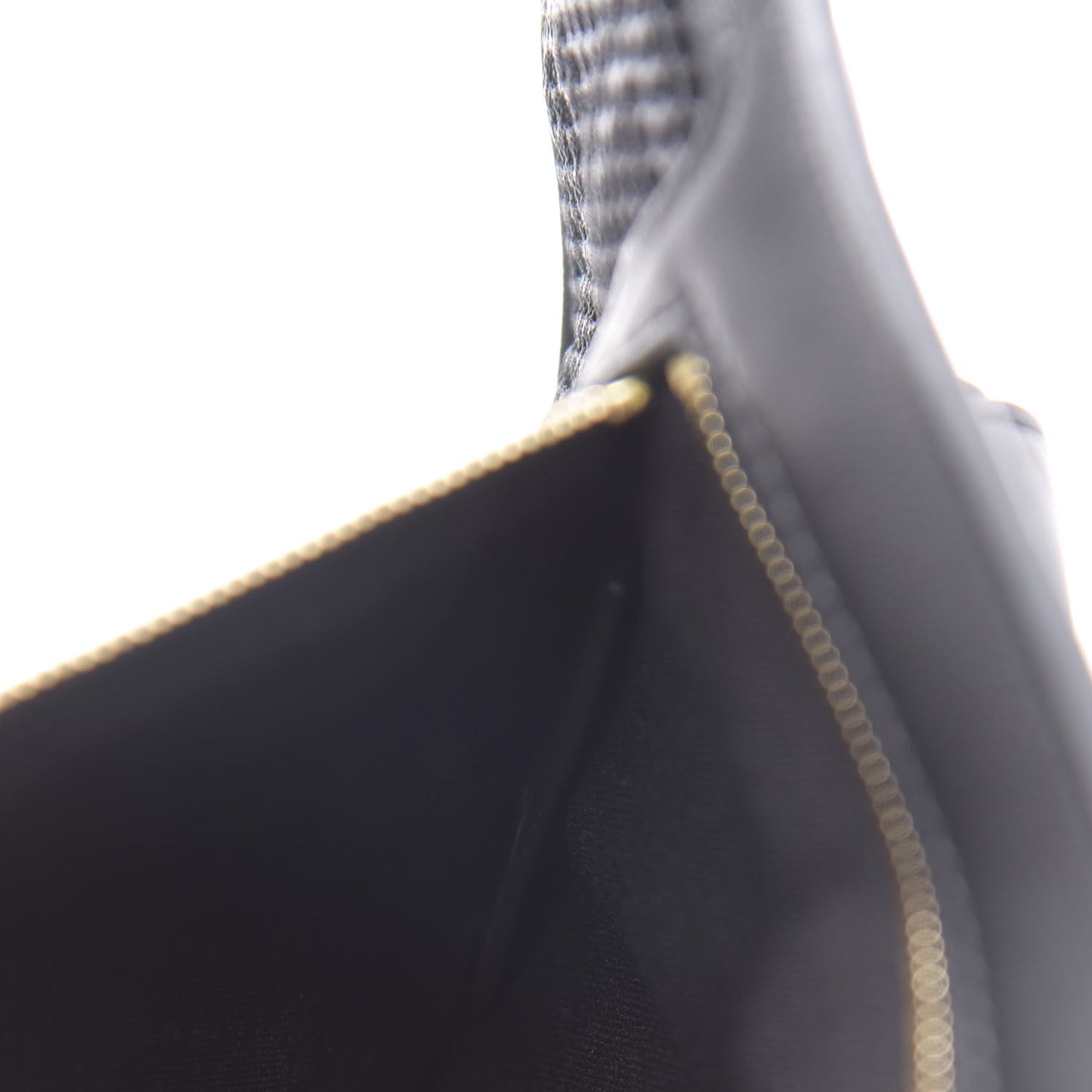Vitello Grace Matte 3 Pocket Belt Pouch Black